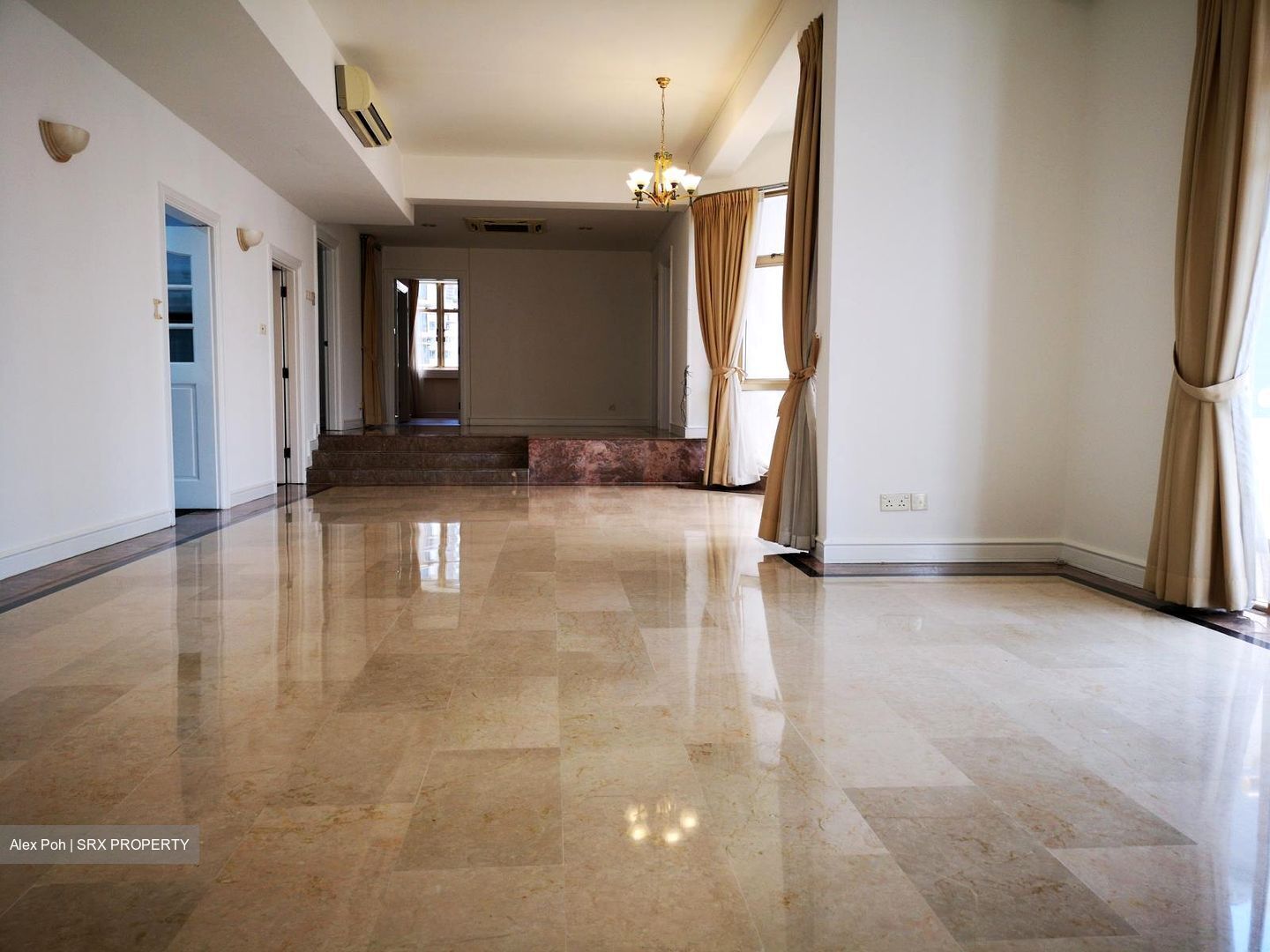 The Colonnade (D10), Condominium #595908011